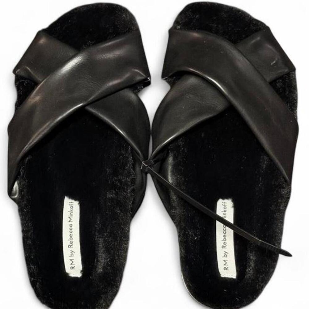 RM Rebecca Minkoff Black Super Soft Faux Fur Faux Leather Criss Cross Slides 6